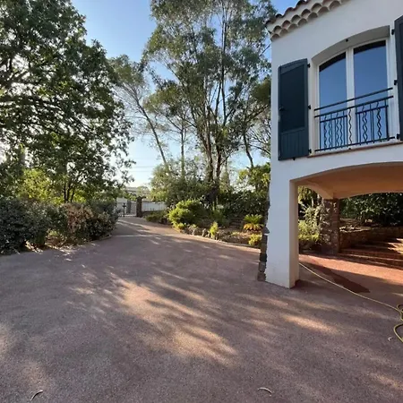 Spacieux A Saint-raphael, 150 M² *