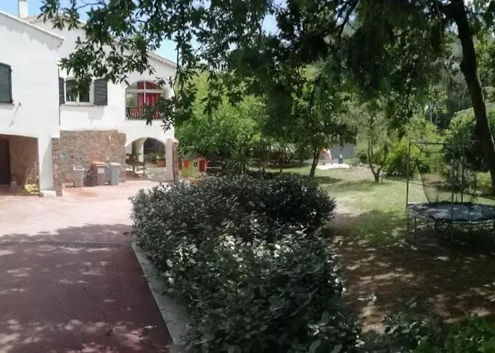 Spacieux A Saint-raphael, 150 M² *