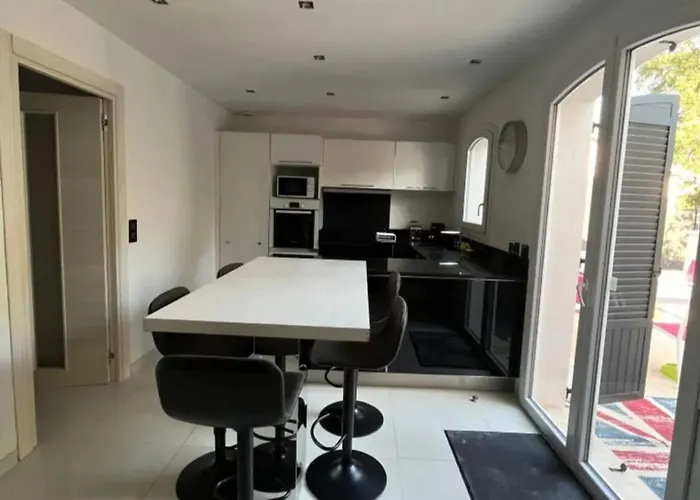 Spacieux à Saint-raphaël, 150 M² Saint-Raphaël